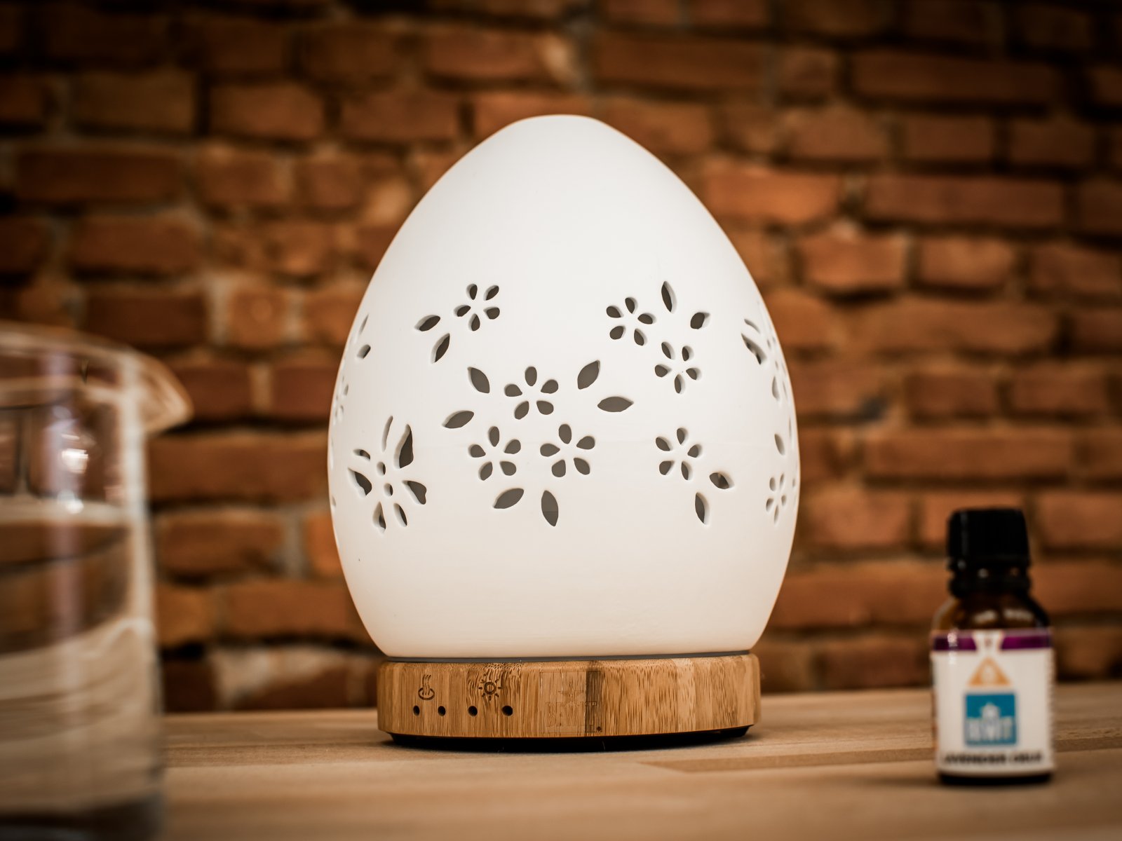 BEWIT Aroma diffuser EGG butterflies, bamboo - Ultrasonic diffuser - 8