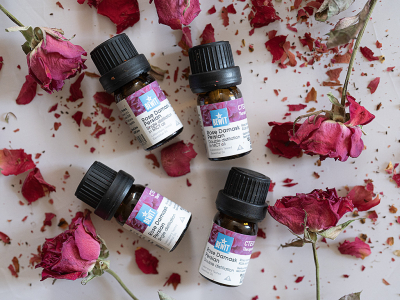 Damaskas roze divreiz destilēta MCT eļļā, ēteriskā eļļa - 100% dabīga CTEO® ēteriskā eļļa MCT eļļā - 4