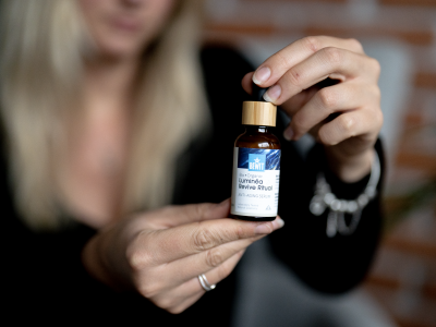 Bioaktivní anti-aging sérum proti vráskám – Luminéa Revive Night Ritual BIO - Holistická kosmetika - 8