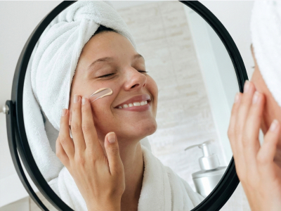 Regenerierende Anti-Aging Gesichtscreme mit Weihrauch und Drachenblut – Frankincense Cream -  - 2