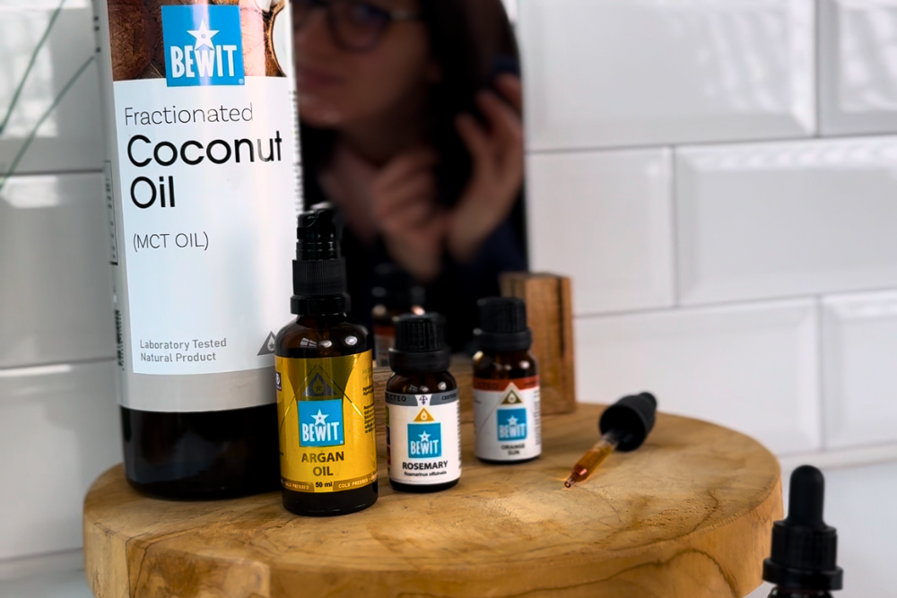 Essential body care: Oil for hair ends